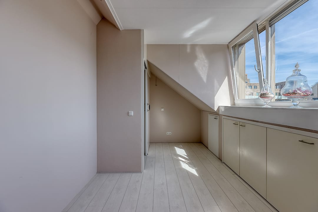 Photo 31 of Citerstraat 3-J