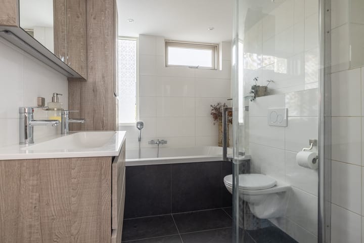 Foto 4 van Puccinistraat 64