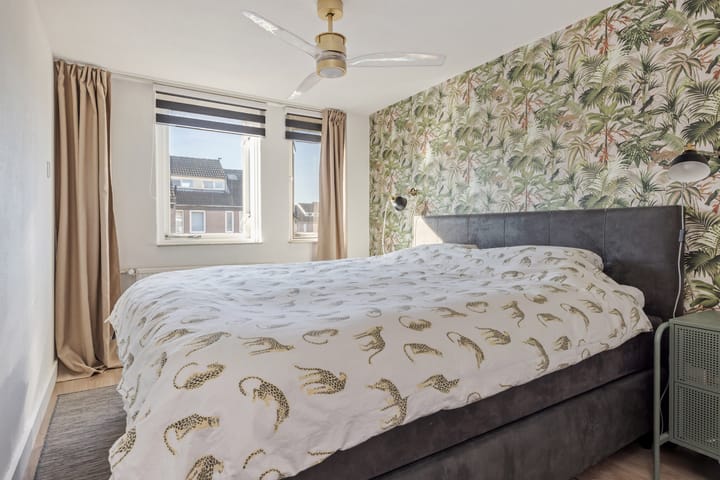 Foto 5 van Puccinistraat 64