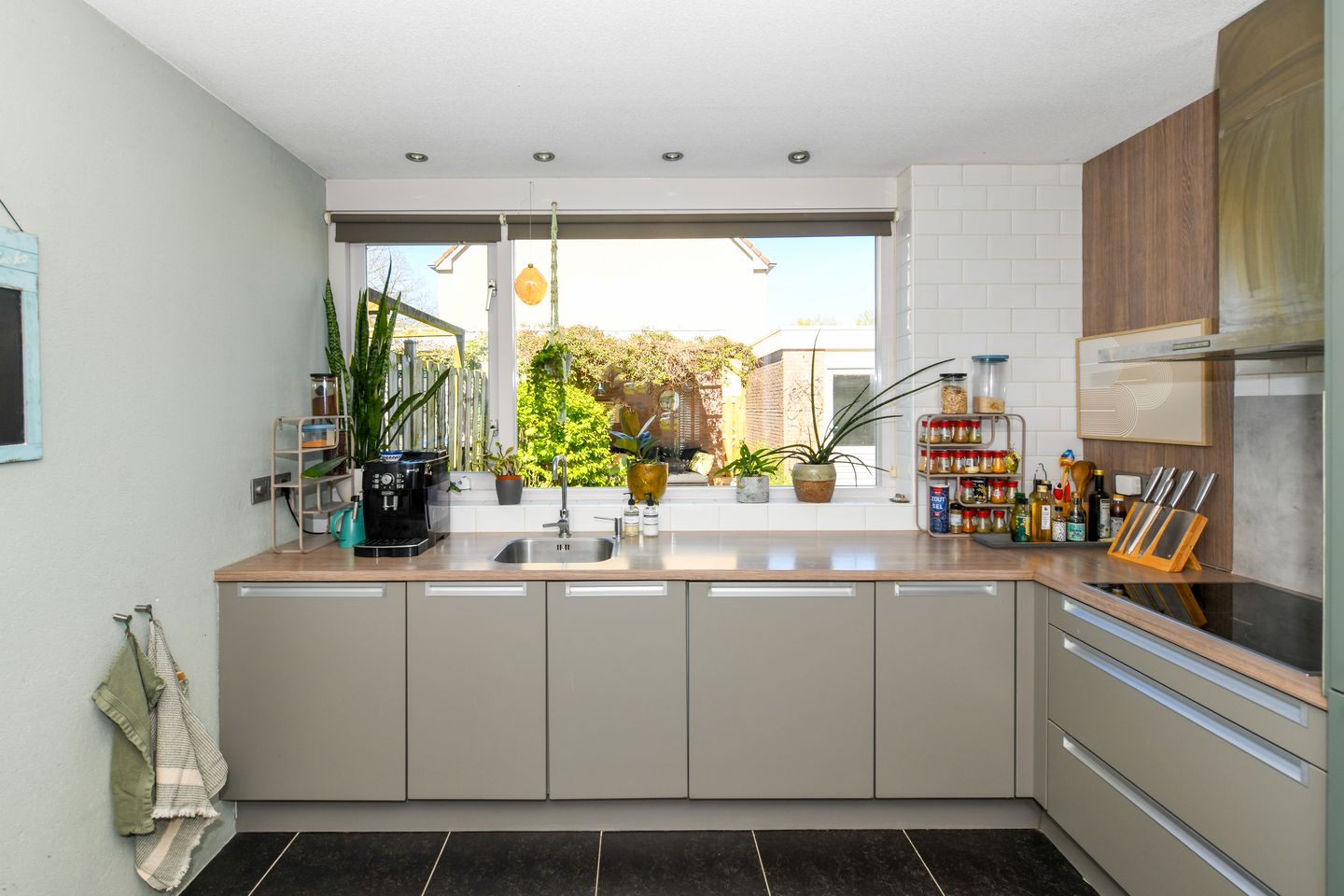 Photo 19 of Atalanta 49