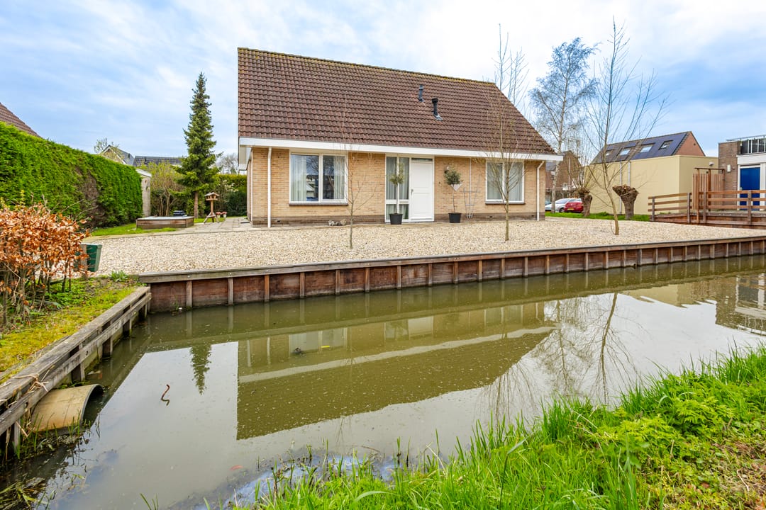 Foto 2 van Brooshooftstraat 34-A