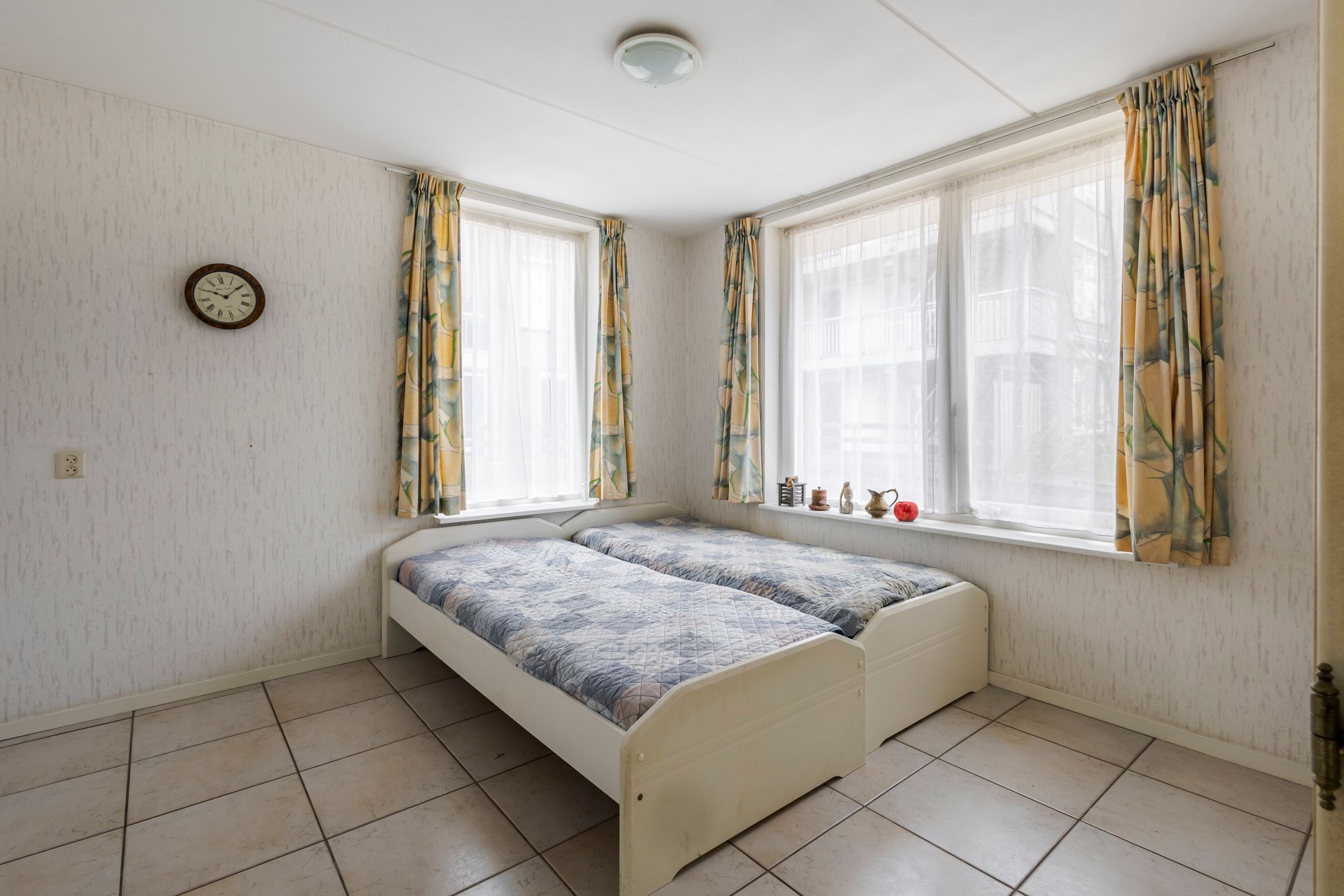 Foto 12 van Brooshooftstraat 34-A