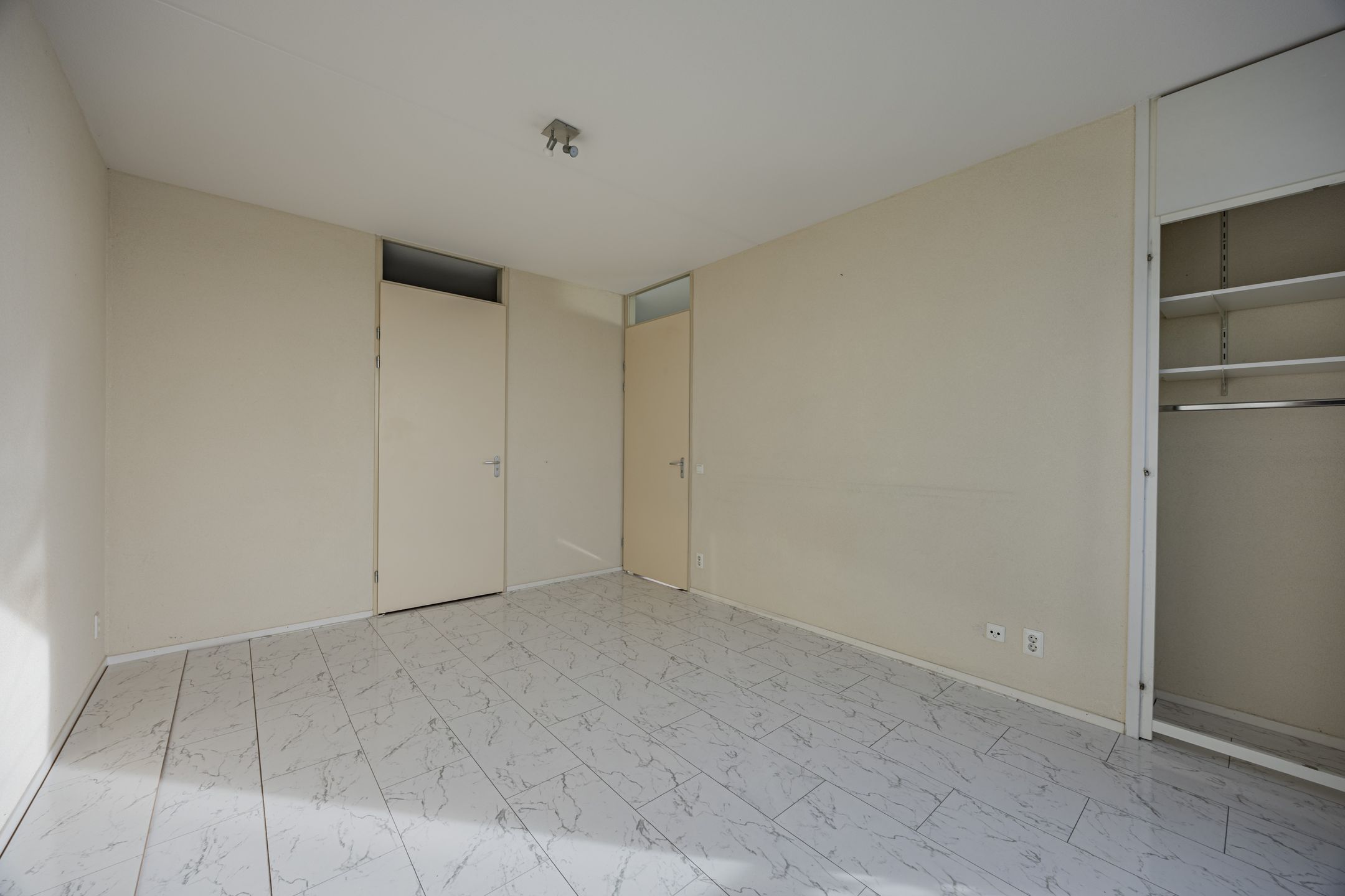 Foto 18 van Forum 37