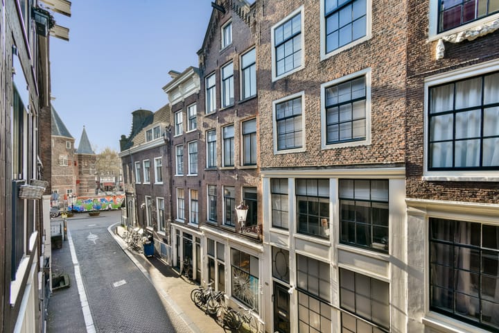 Photo 4 of Bloedstraat 17-B