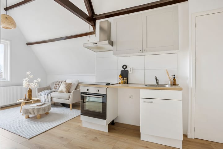 Photo 2 of Ruysdaelplein 41-B