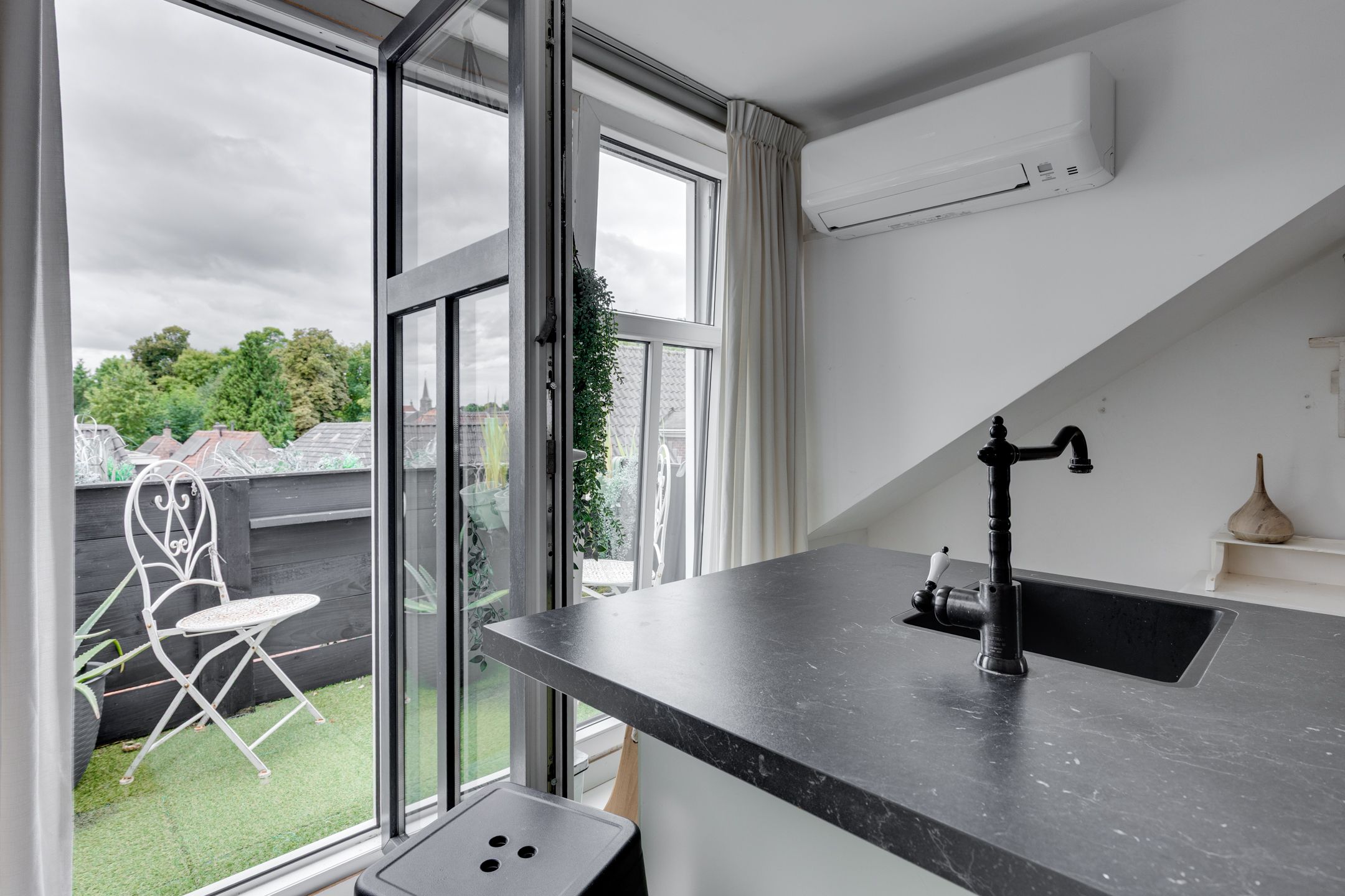 Foto 6 van Korte Wal 1