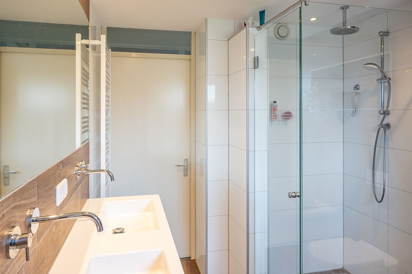 Foto 34 van de Voornekamp 18