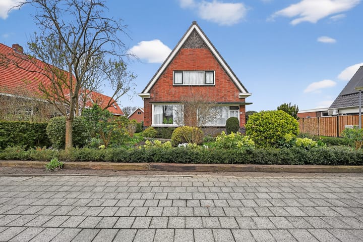 Photo 2 of Van Echtenskanaal NZ 53