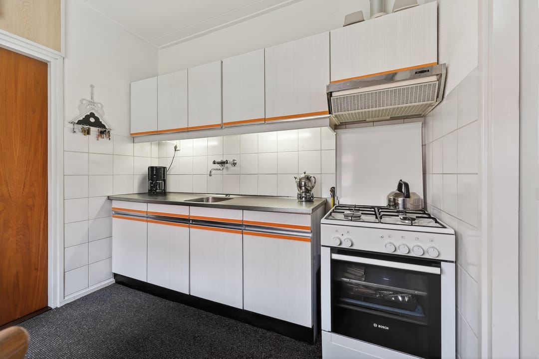 Photo 13 of Van Echtenskanaal NZ 53