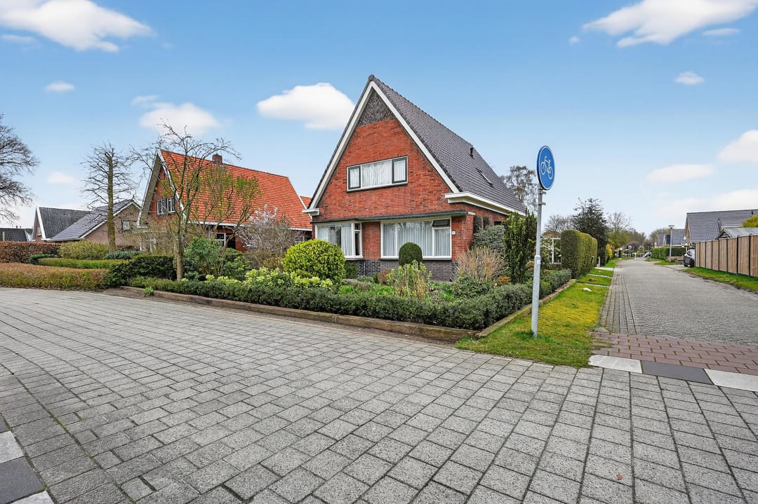 Photo 38 of Van Echtenskanaal NZ 53