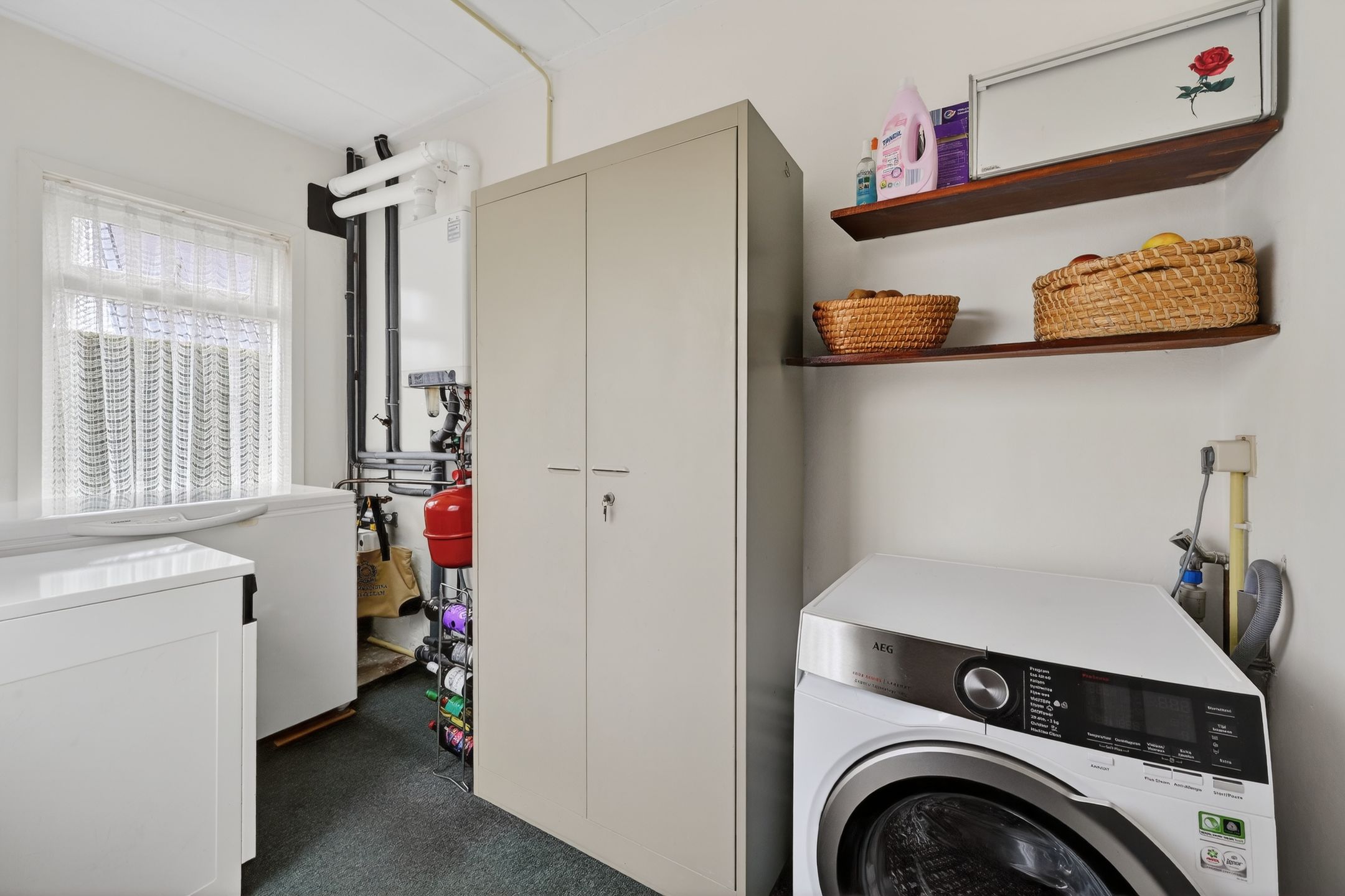 Photo 21 of Van Echtenskanaal NZ 53