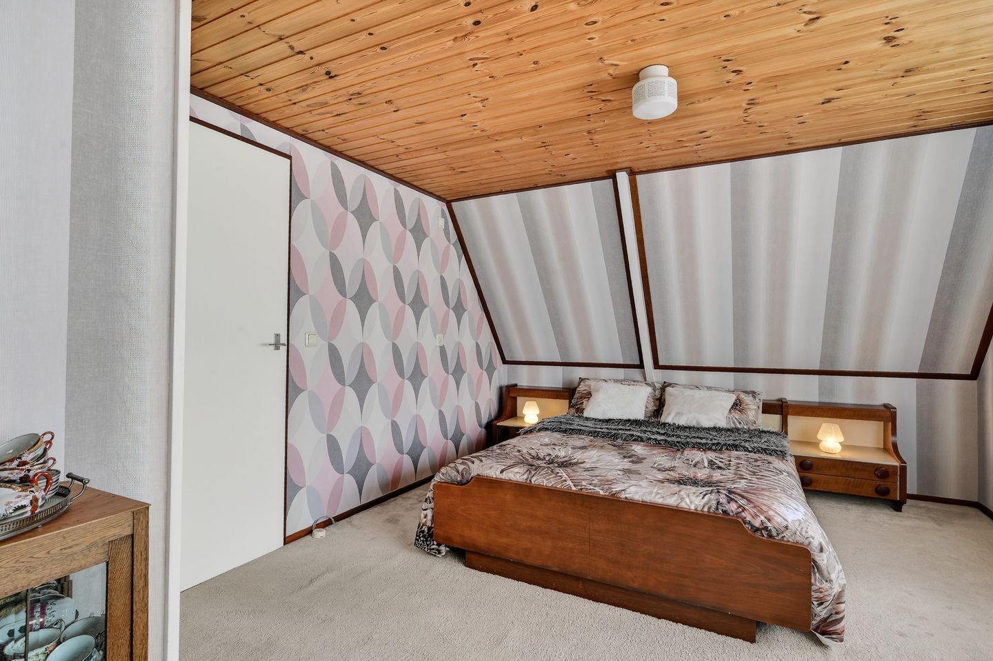 Photo 29 of Van Echtenskanaal NZ 53