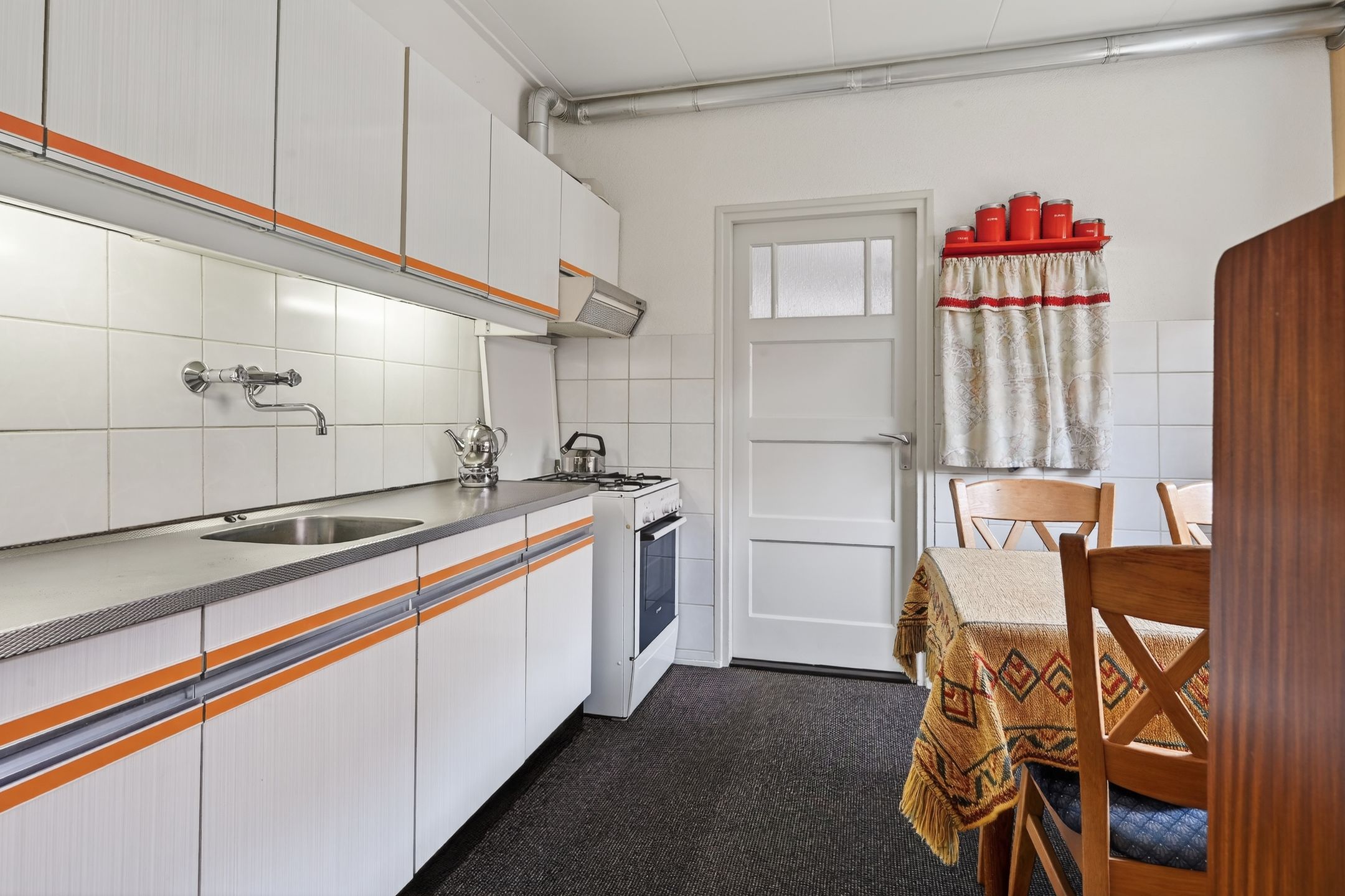 Photo 15 of Van Echtenskanaal NZ 53