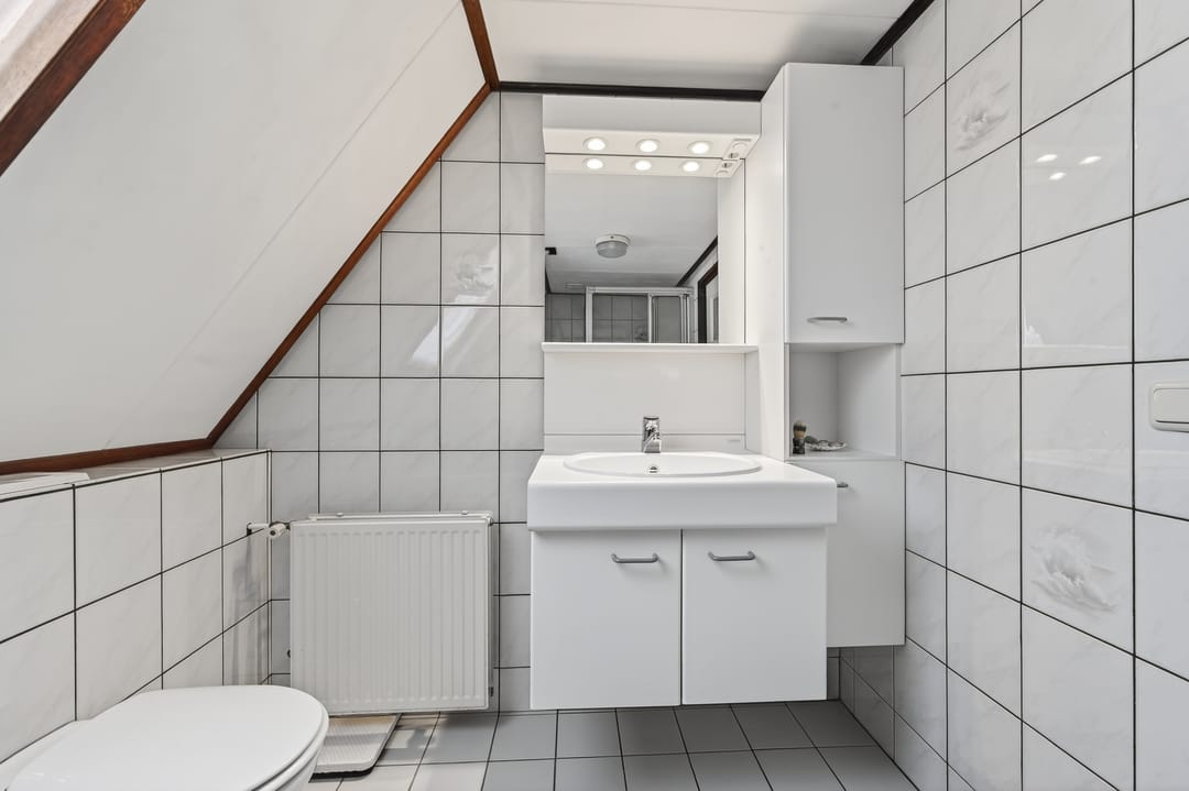 Photo 37 of Van Echtenskanaal NZ 53