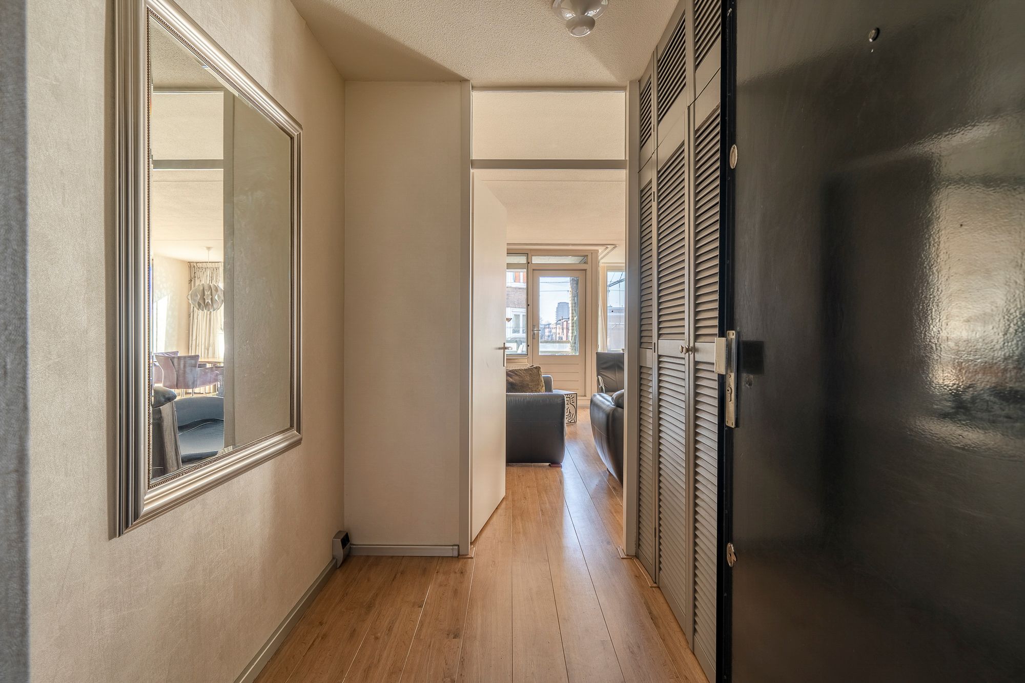 Photo 6 of Torenstraat 127