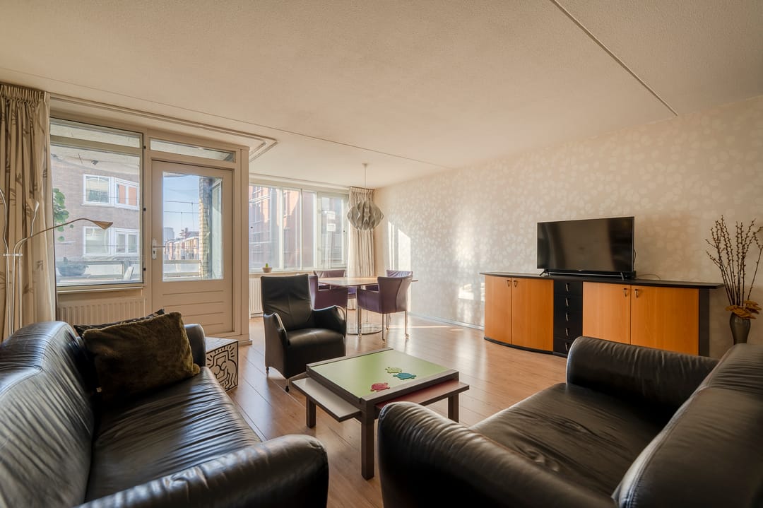 Photo 7 of Torenstraat 127