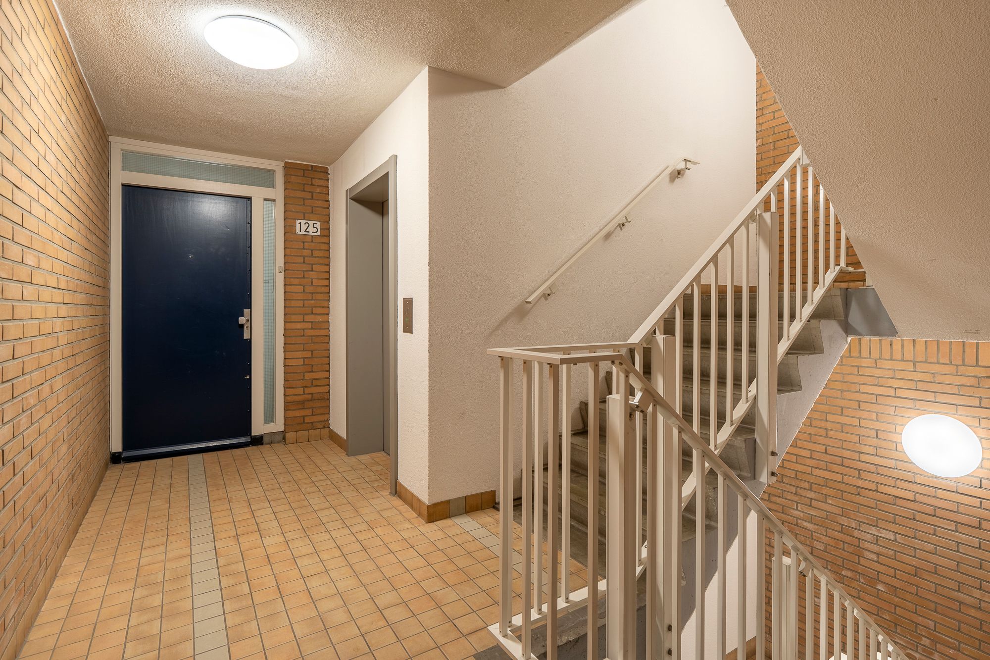 Photo 30 of Torenstraat 127