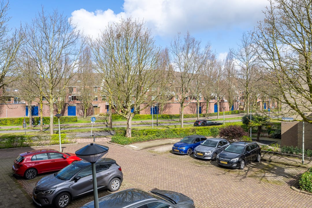 Foto 28 van Robert Schumanring 187