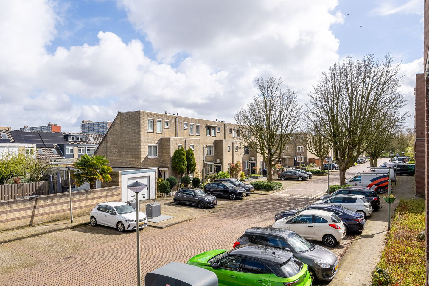 Foto 29 van Robert Schumanring 187