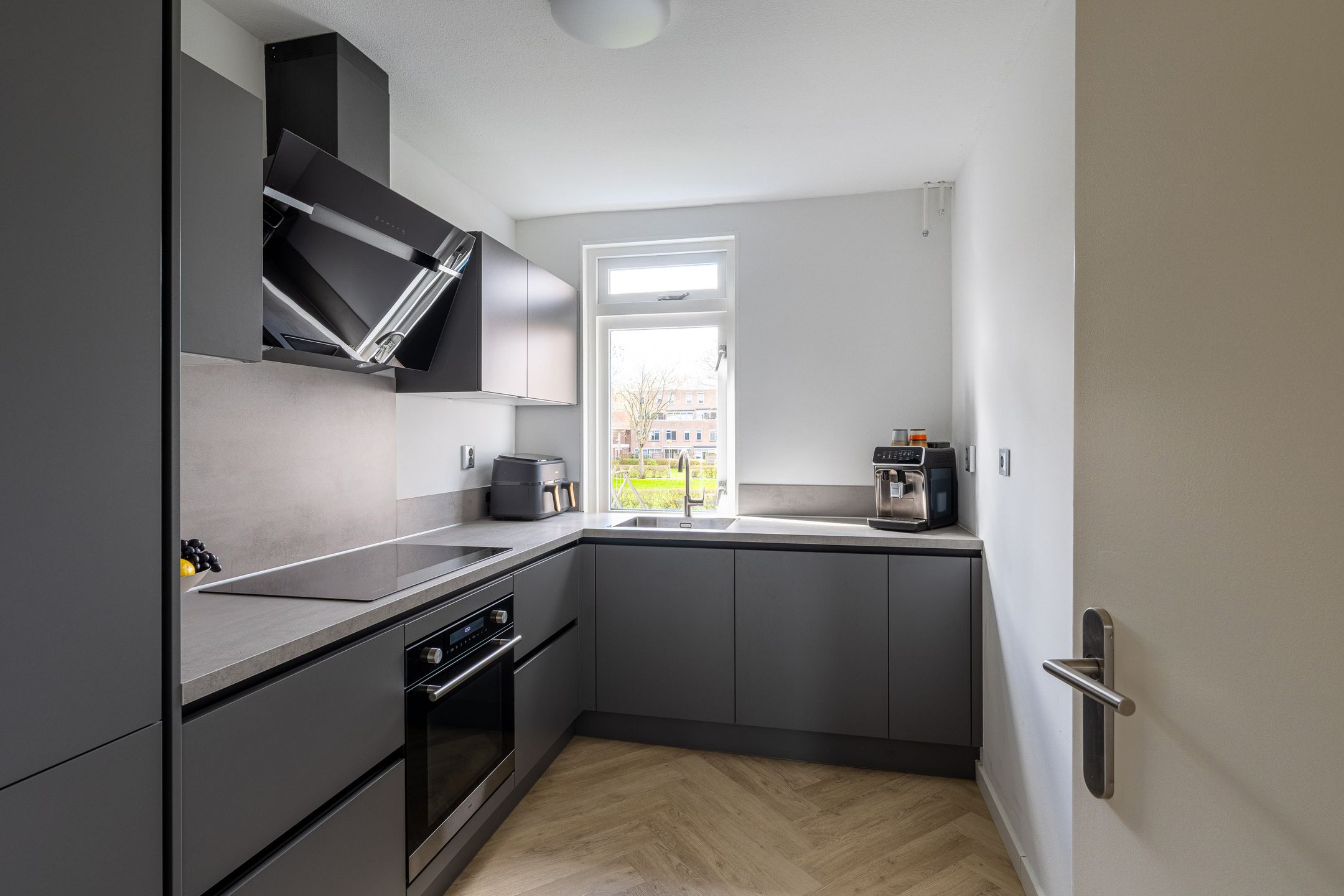 Foto 30 van Robert Schumanring 187