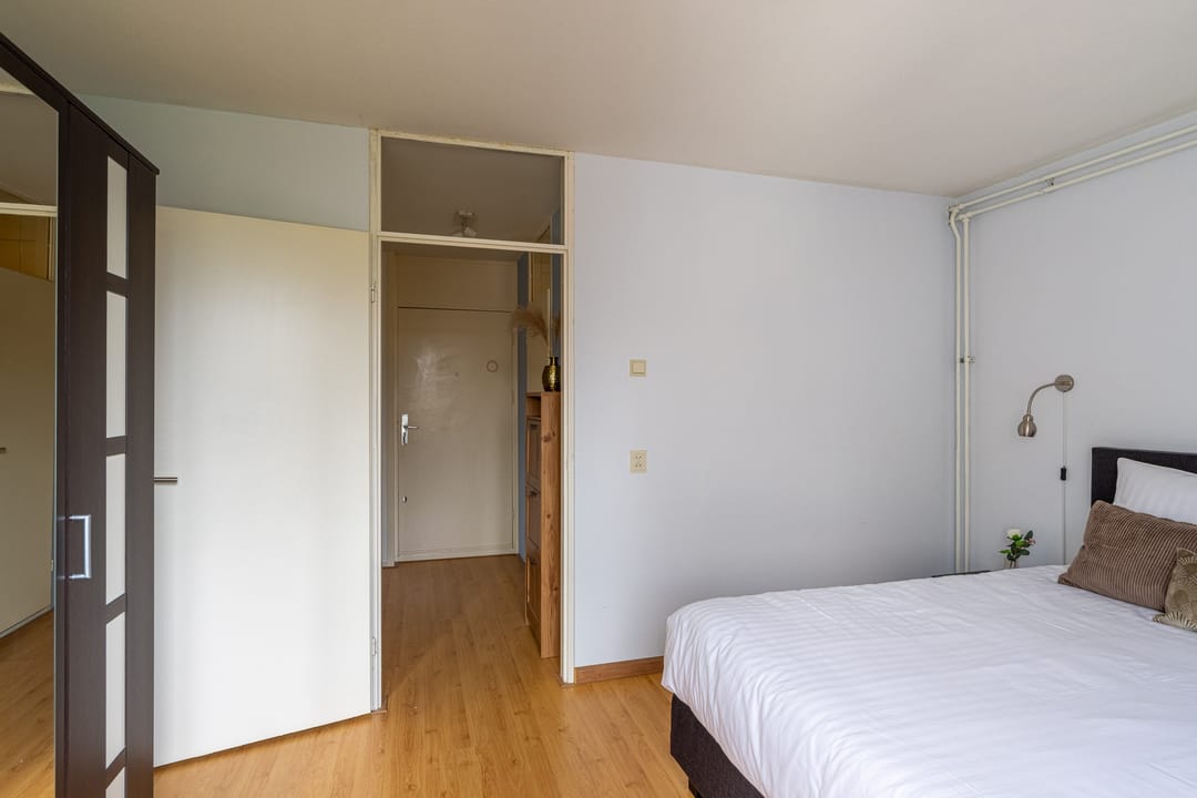 Foto 13 van Robert Schumanring 187