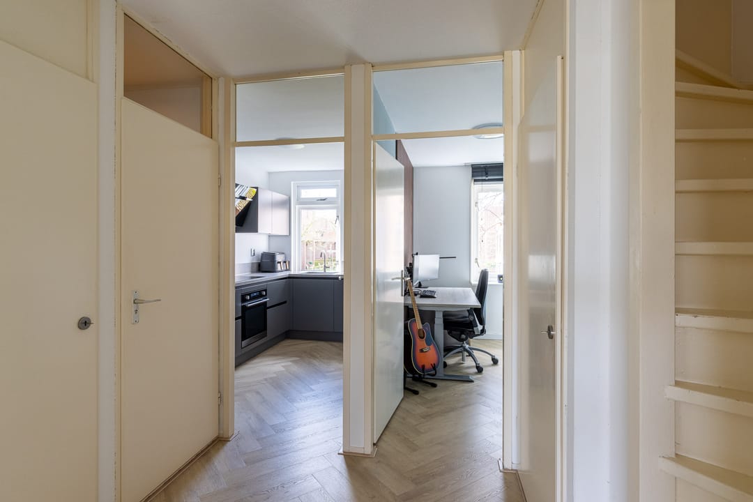 Foto 17 van Robert Schumanring 187