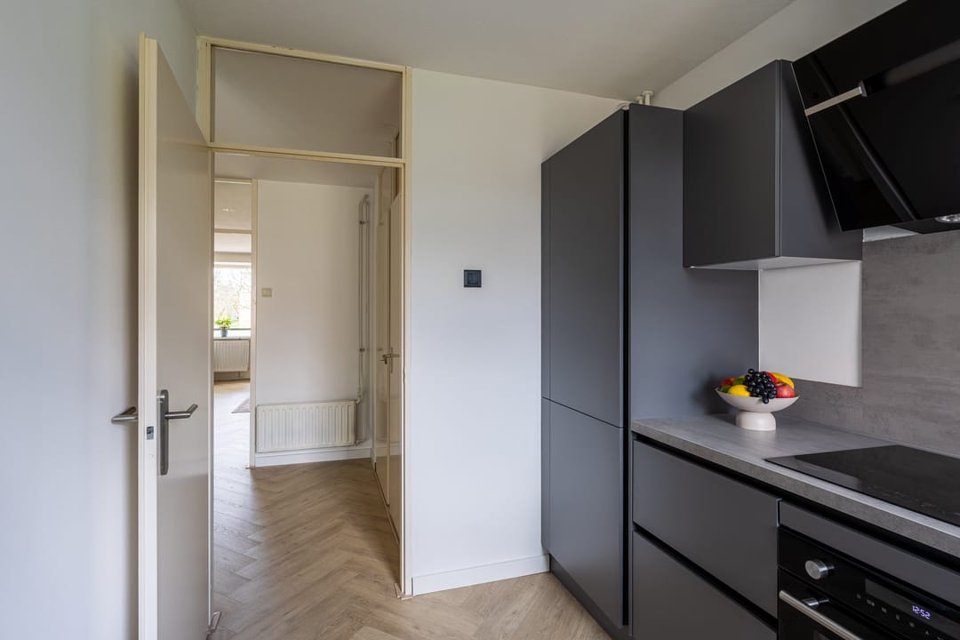 Foto 32 van Robert Schumanring 187