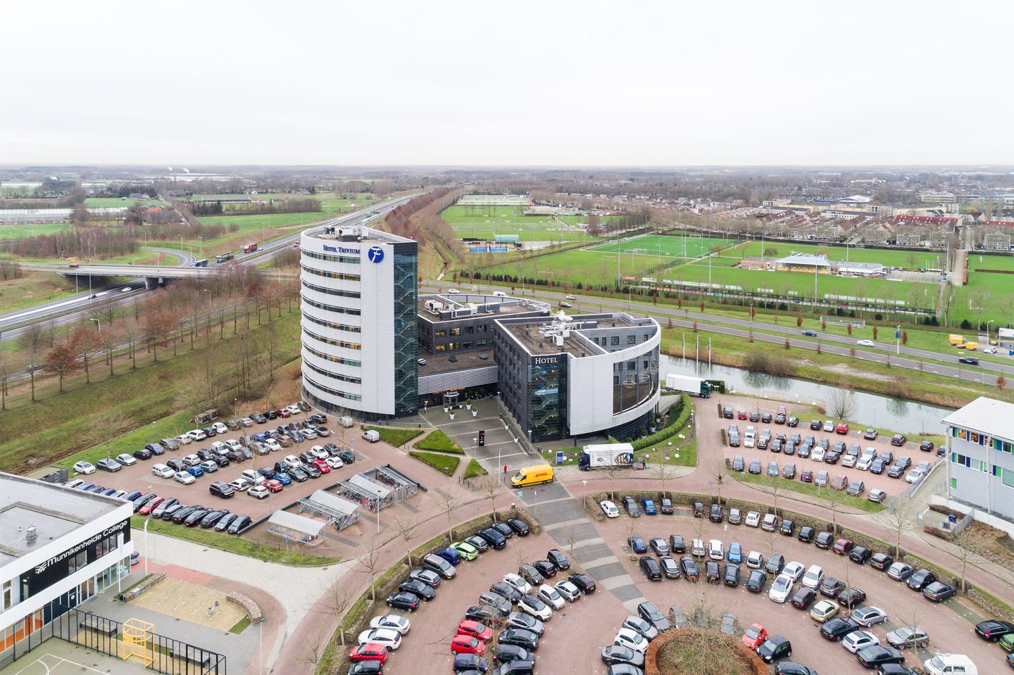 Bekijk foto 1 van Trivium 76