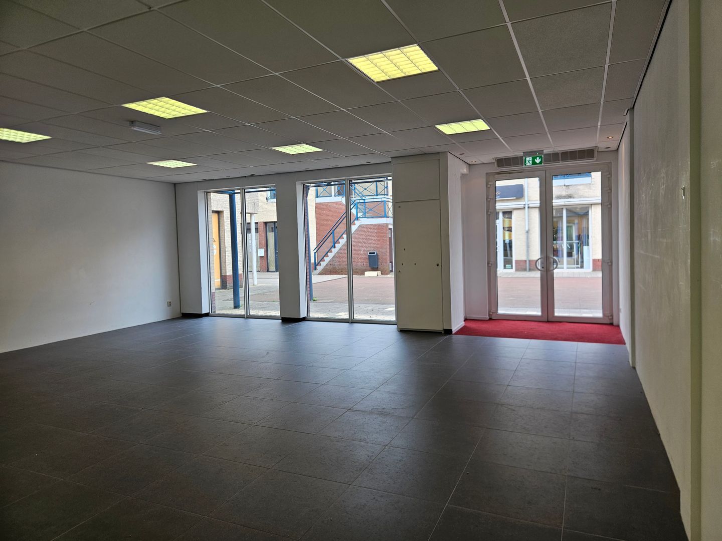 View photo 5 of Gindrapassage 8