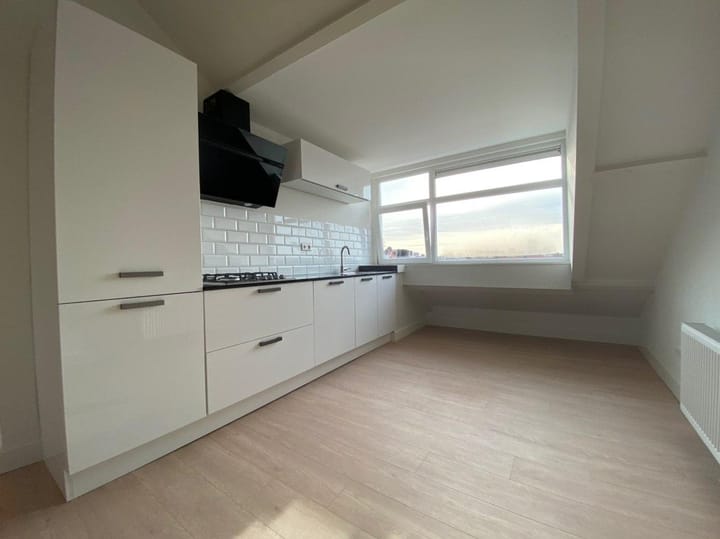 Foto 5 van Maarsbergenstraat 404-B