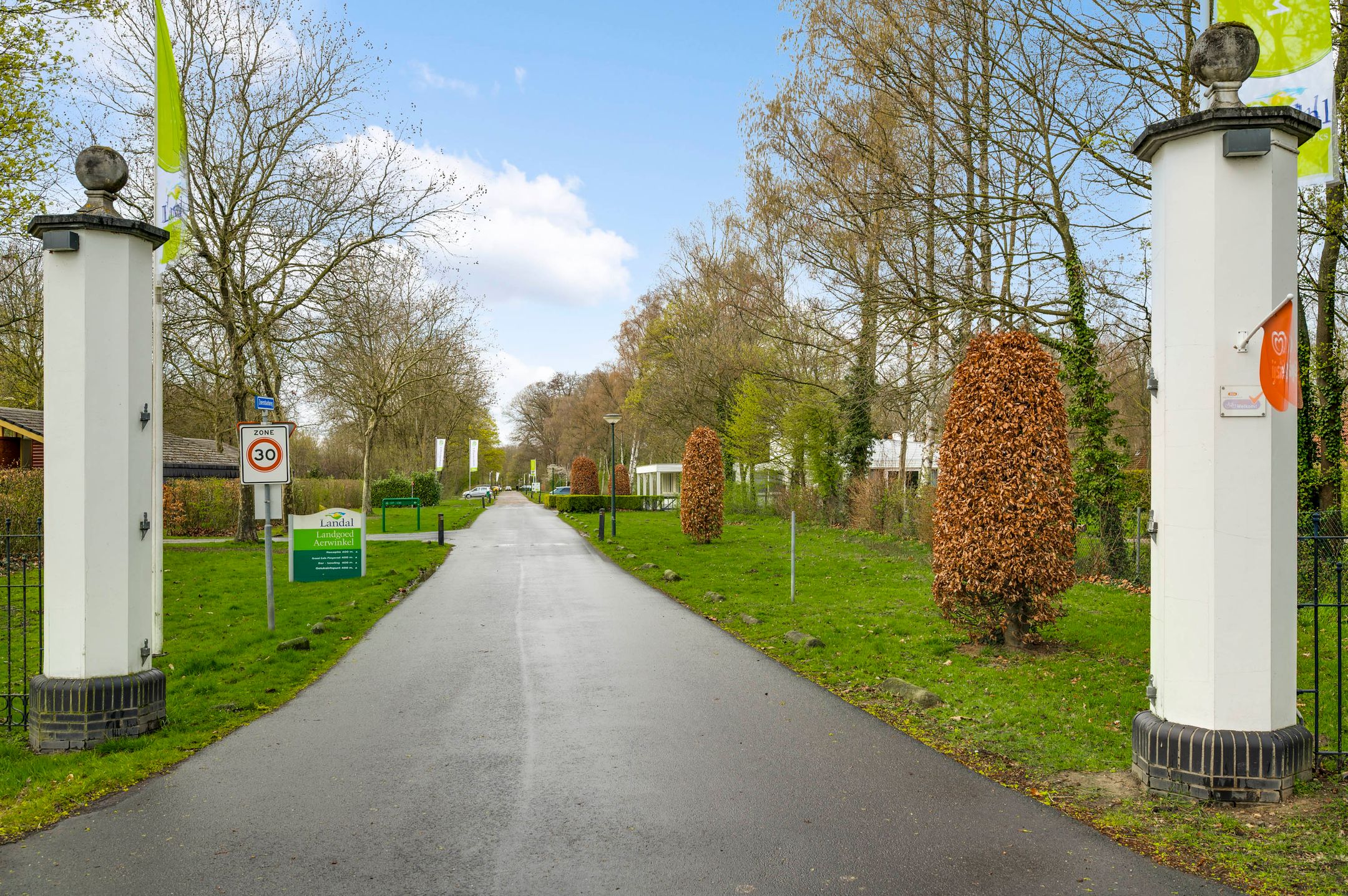 Photo 36 of Zwembadweg 2-80