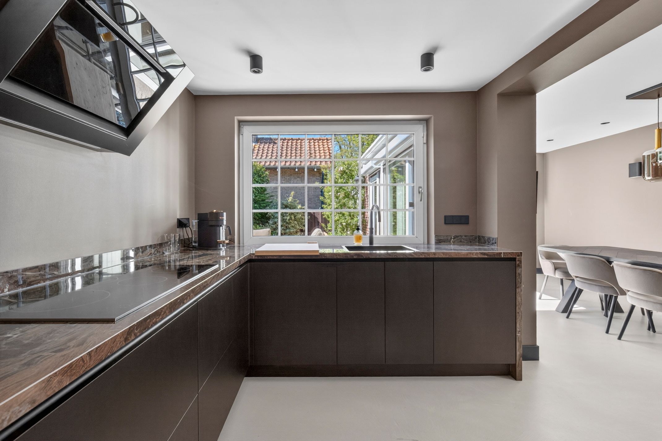 Foto 18 van Keizer Karelweg 237