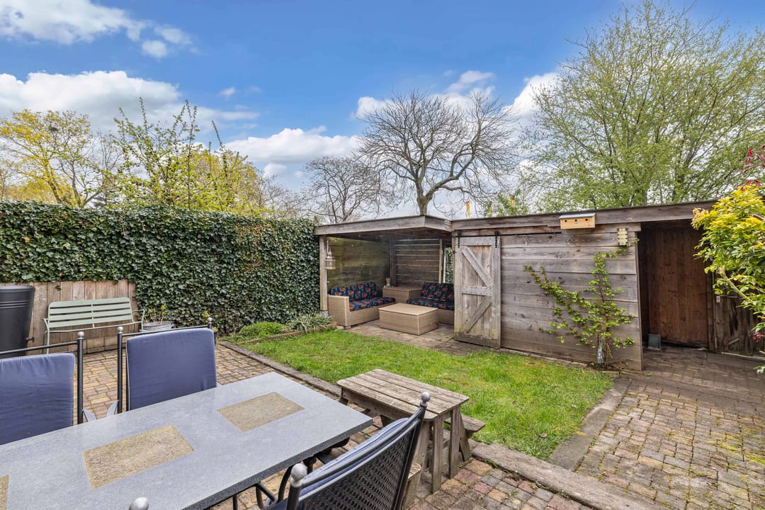 Move-in ready energy-efficient family home with 5 bedrooms in Huizermaat — 31