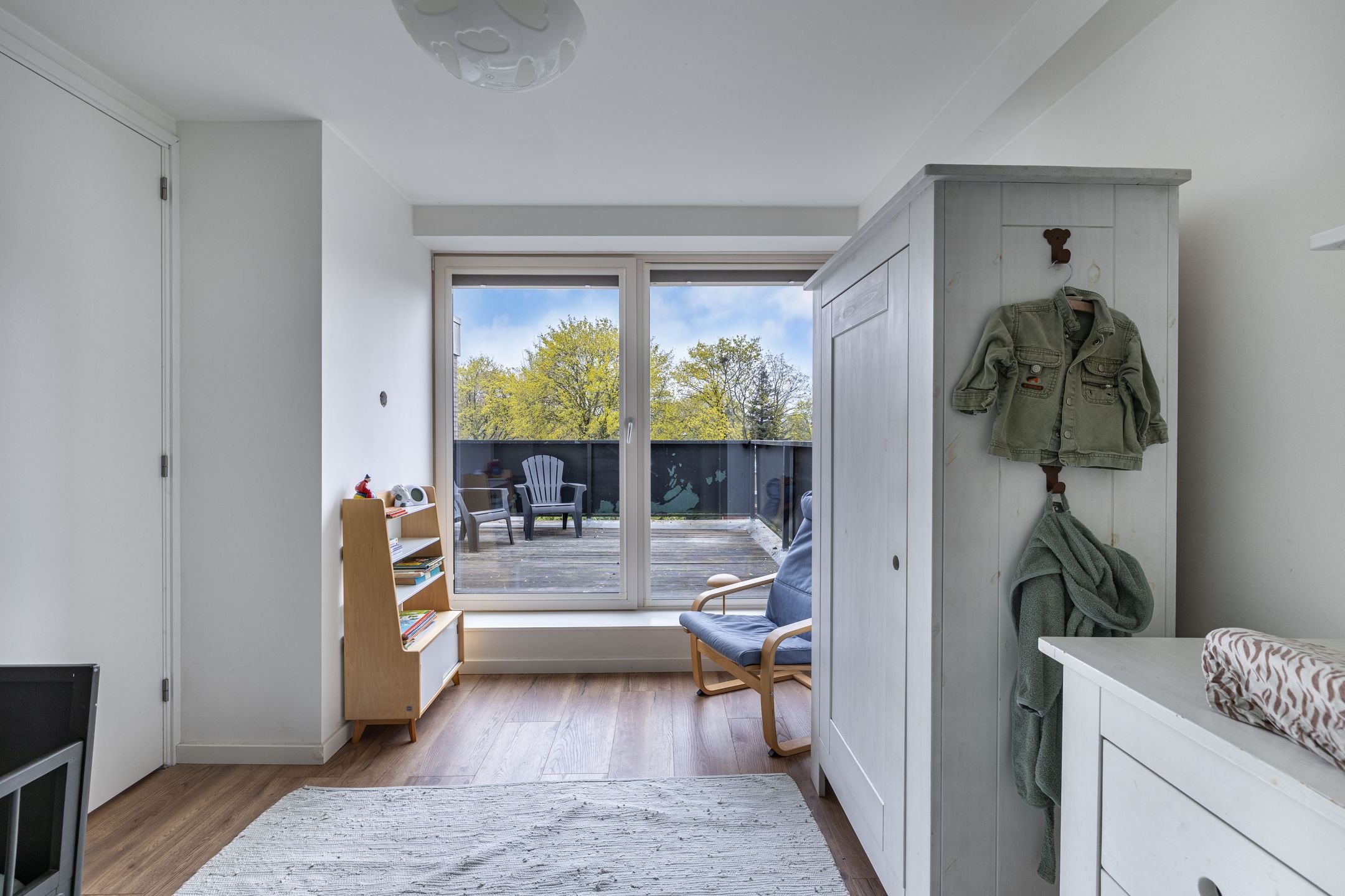 Move-in ready energy-efficient family home with 5 bedrooms in Huizermaat — 27