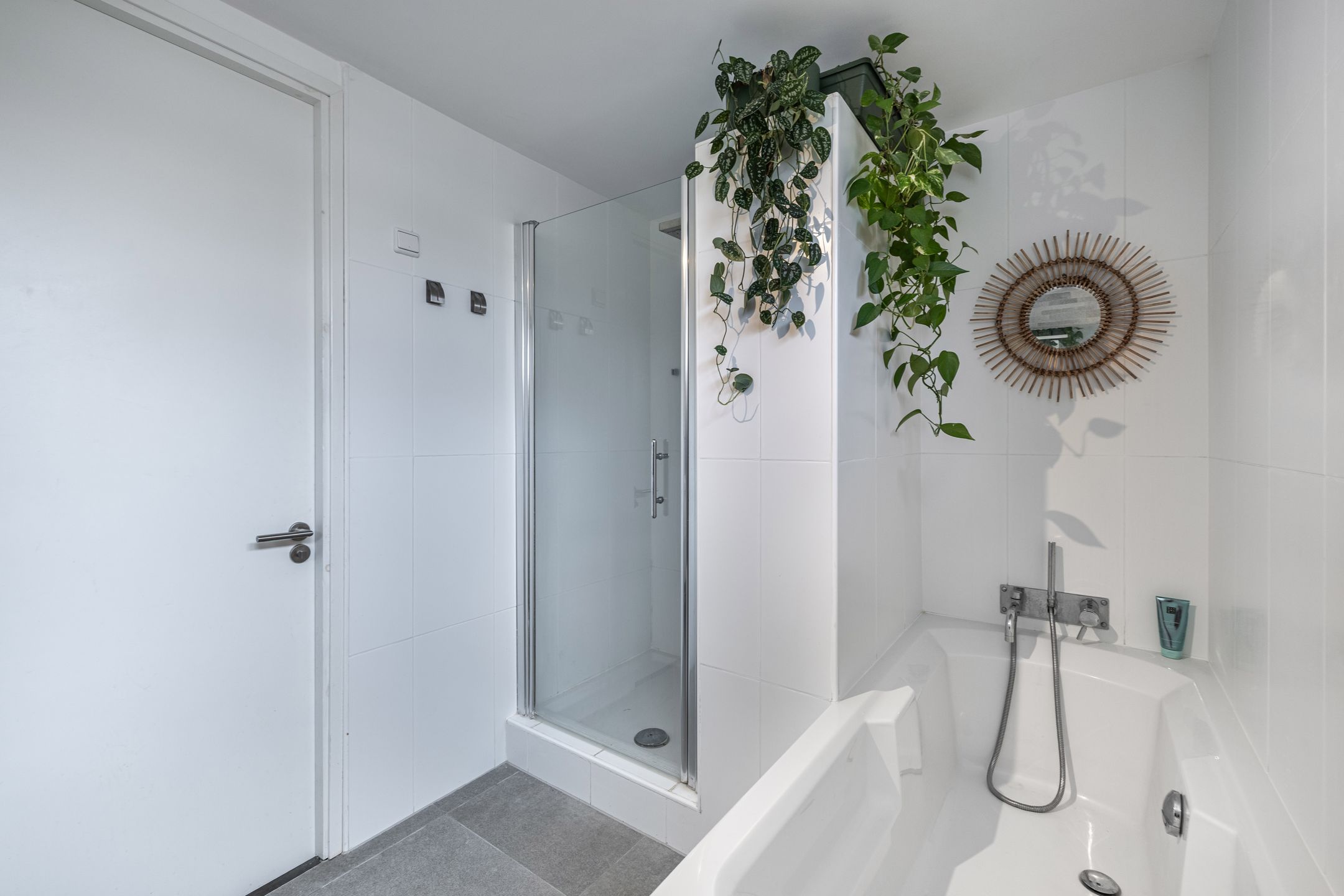 Move-in ready energy-efficient family home with 5 bedrooms in Huizermaat — 21