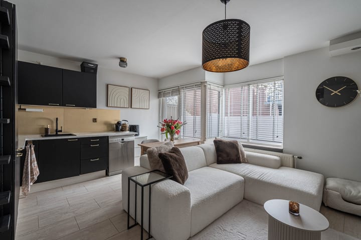 Photo 2 of van Borsselestraat 19