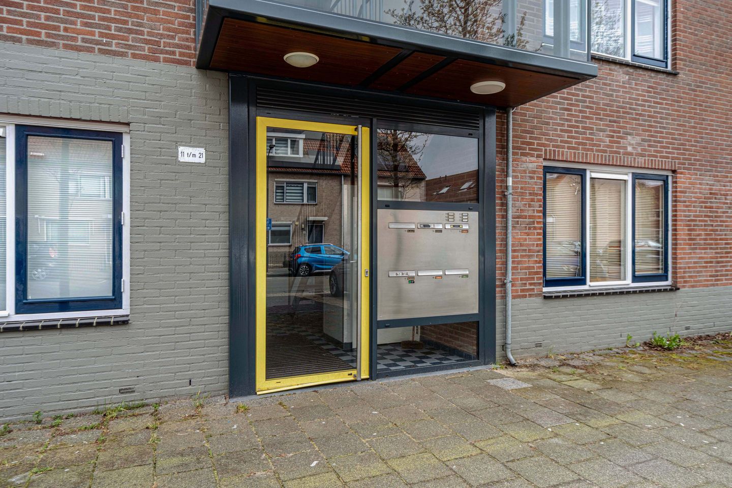 Photo 5 of van Borsselestraat 19