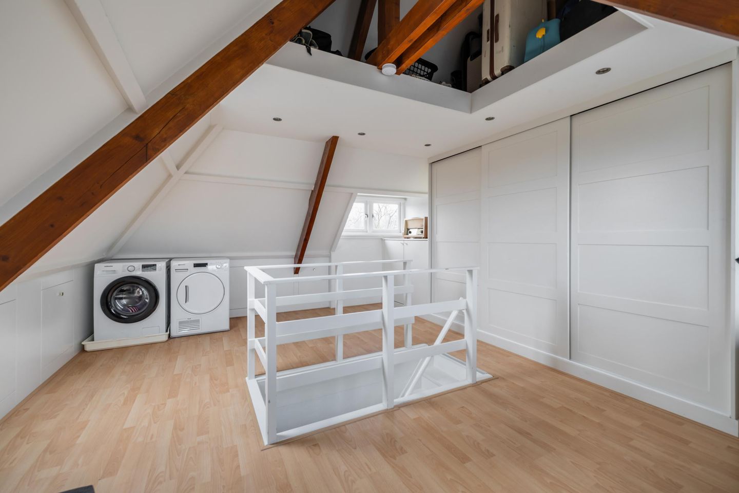 Foto 64 van Rembrandtstraat 16