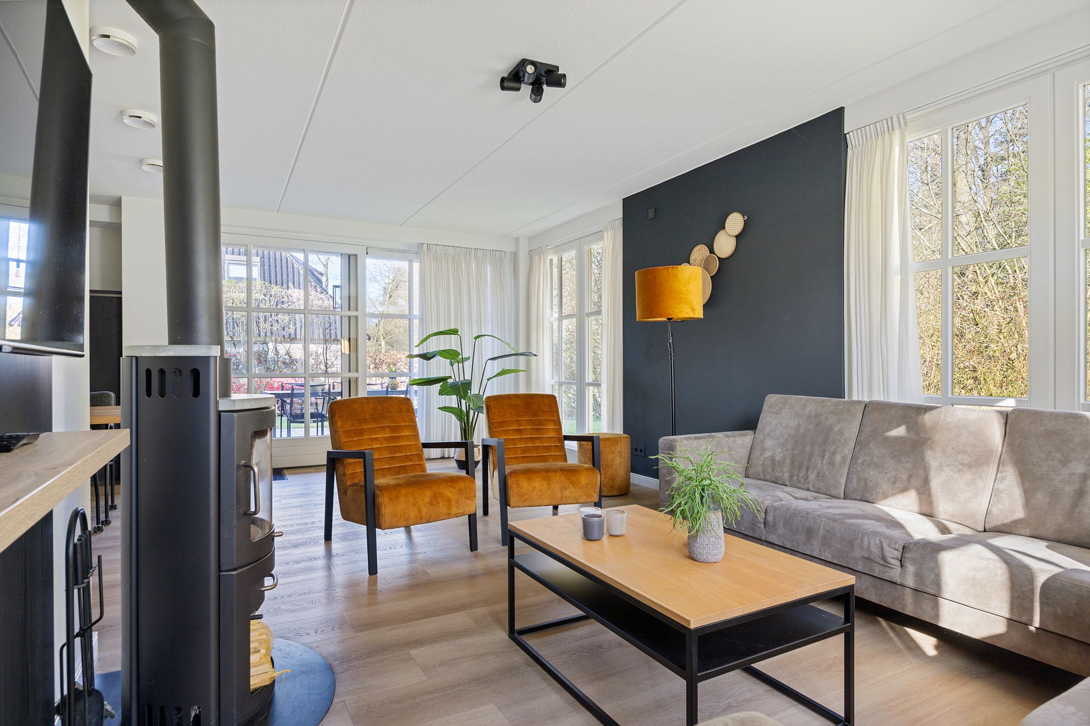 Foto 12 van Valtherweg 36-210