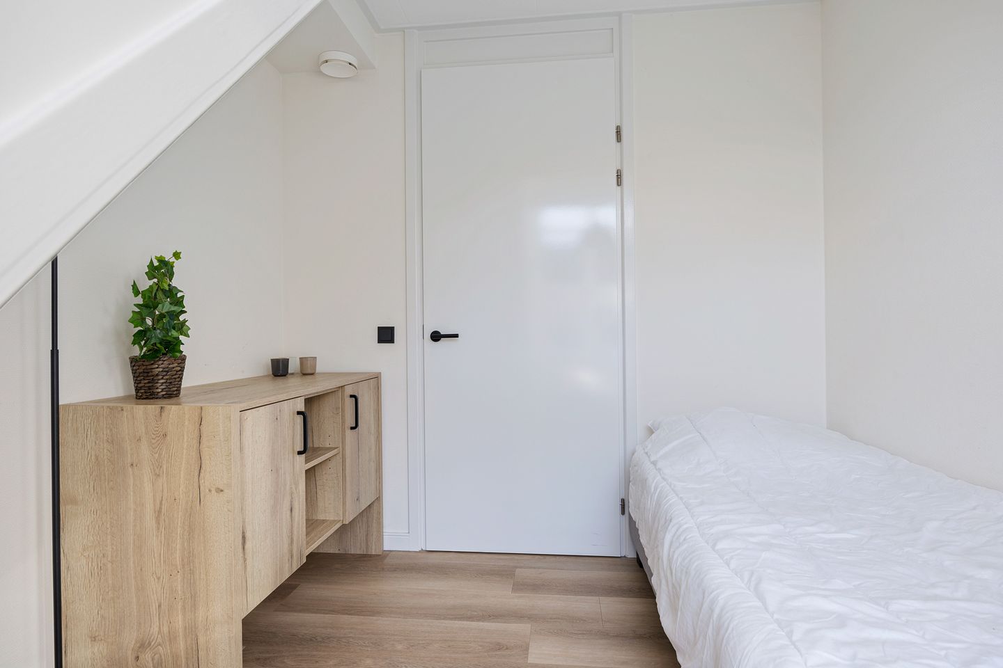 Foto 20 van Valtherweg 36-210