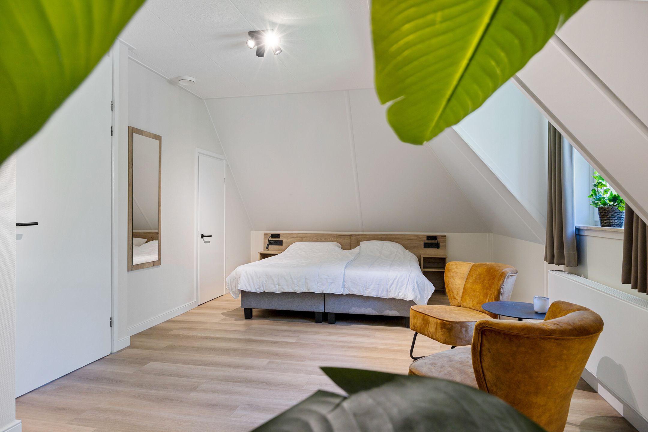 Foto 21 van Valtherweg 36-210