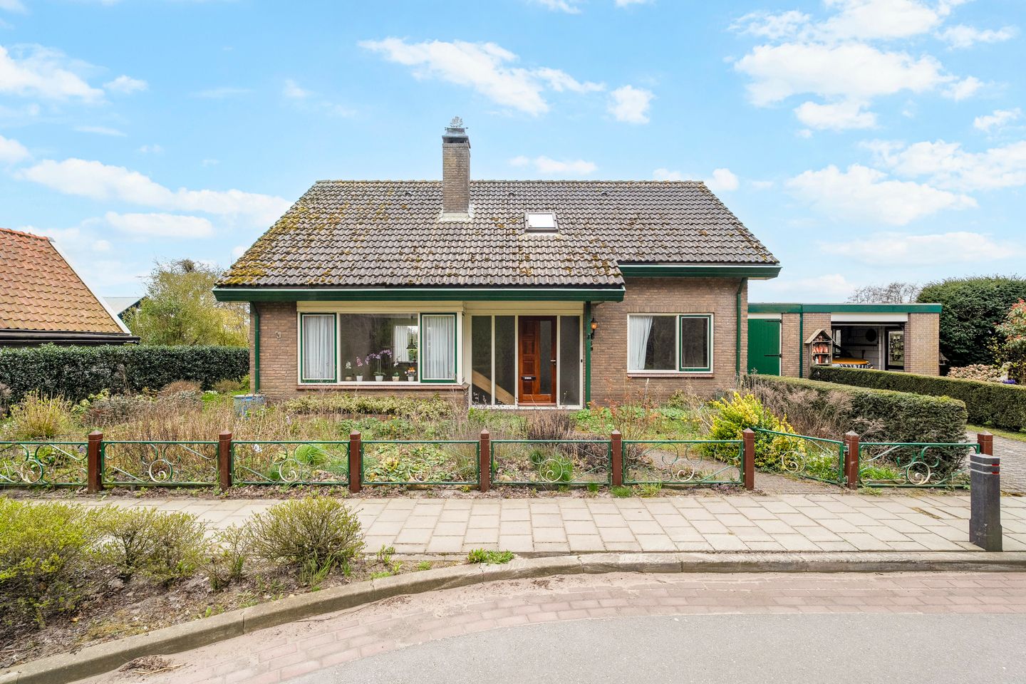 Photo 1 of Zeeweg 23