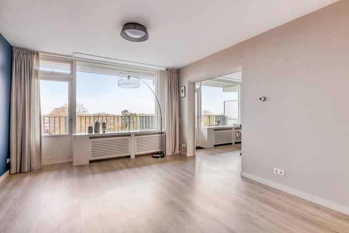 Photo 2 of Aagje Dekenlaan 73