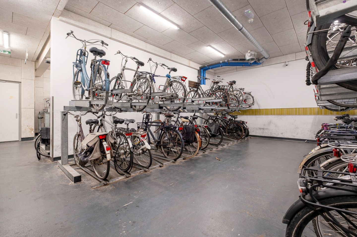 Photo 29 of Wielewaalplein 248