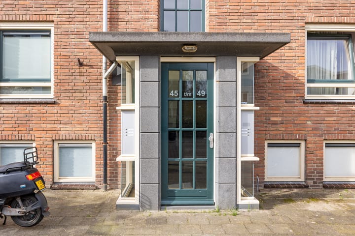 Photo 5 of Jacob van Lennepstraat 47