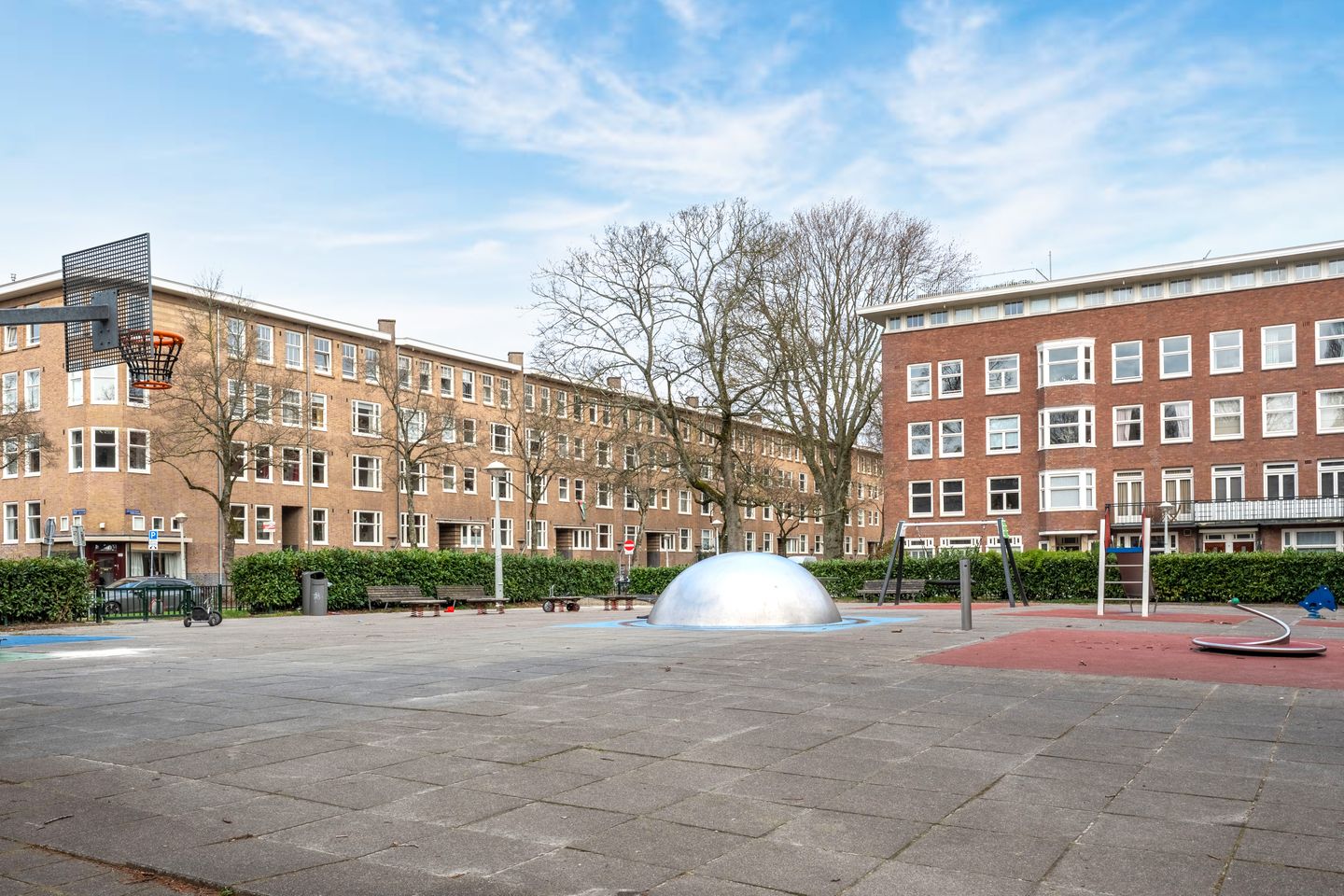 Renovated 4-Room Apartment with Three Bedrooms and Southeast-Facing Balcony — 34