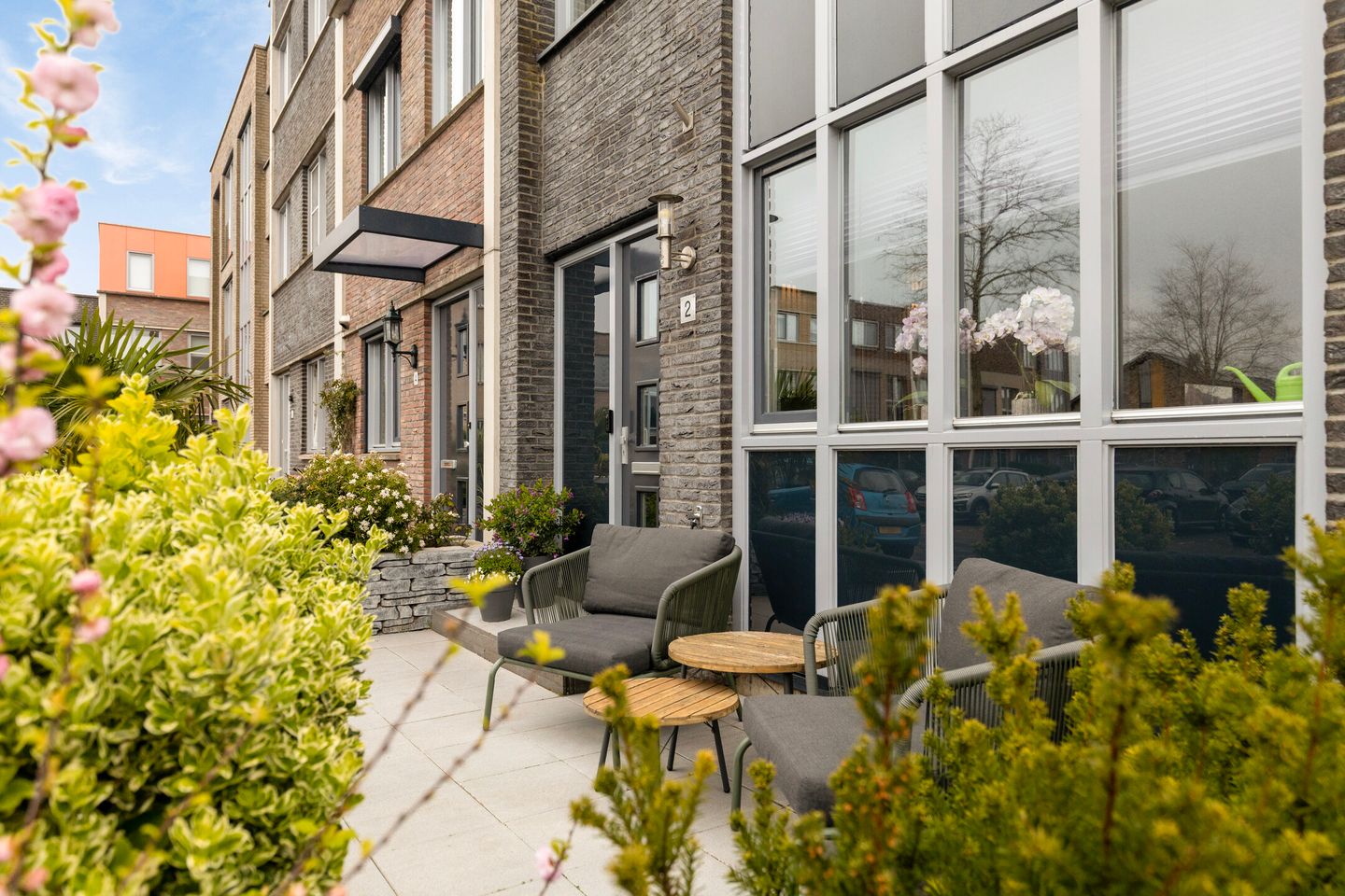 Foto 5 van Zwanebloem 2