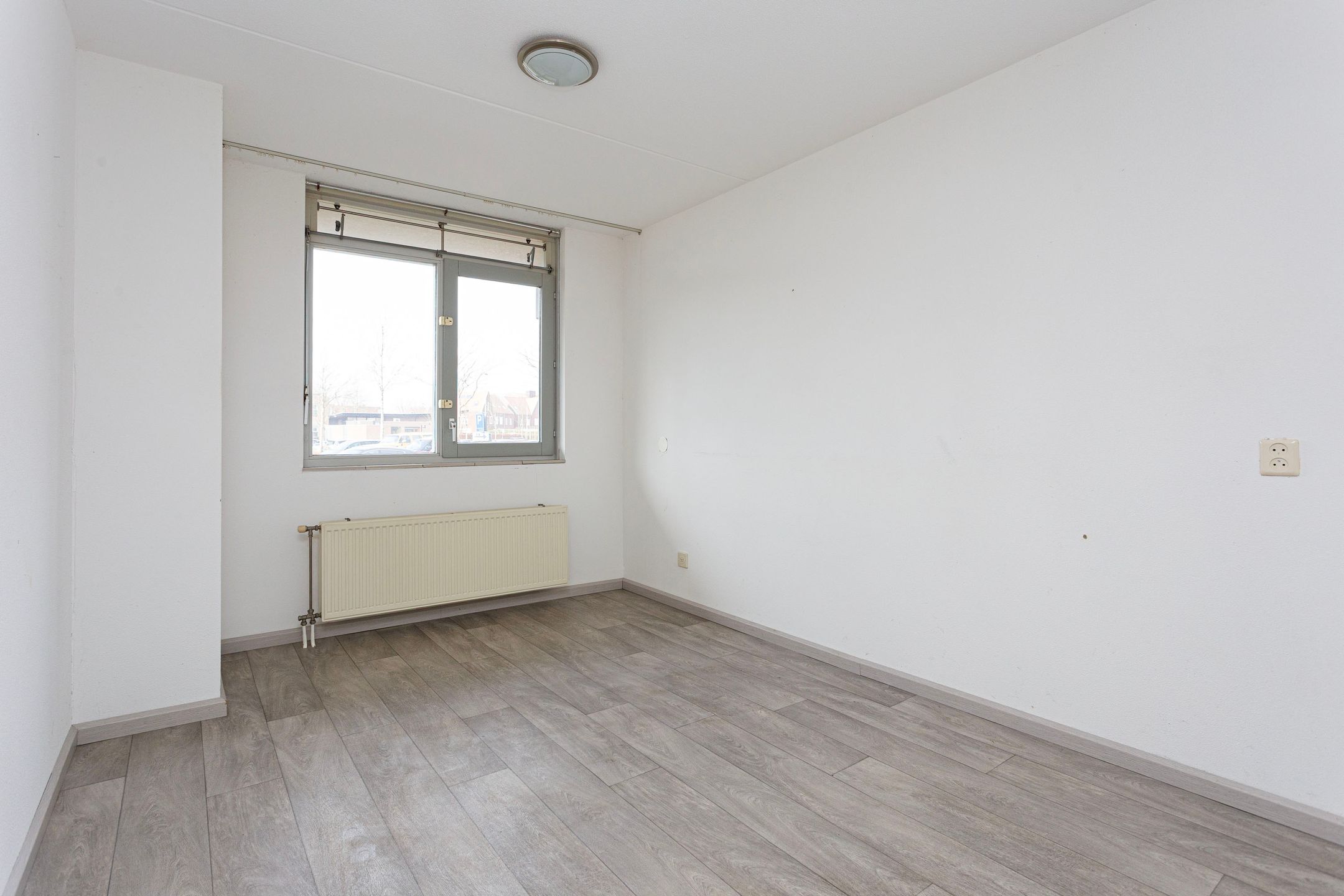 Ground Floor Apartment with East-Facing Garden Near Leerdam Center — 12