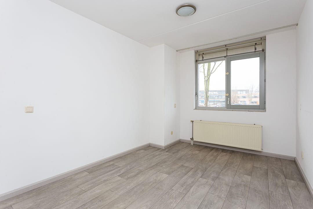 Ground Floor Apartment with East-Facing Garden Near Leerdam Center — 13