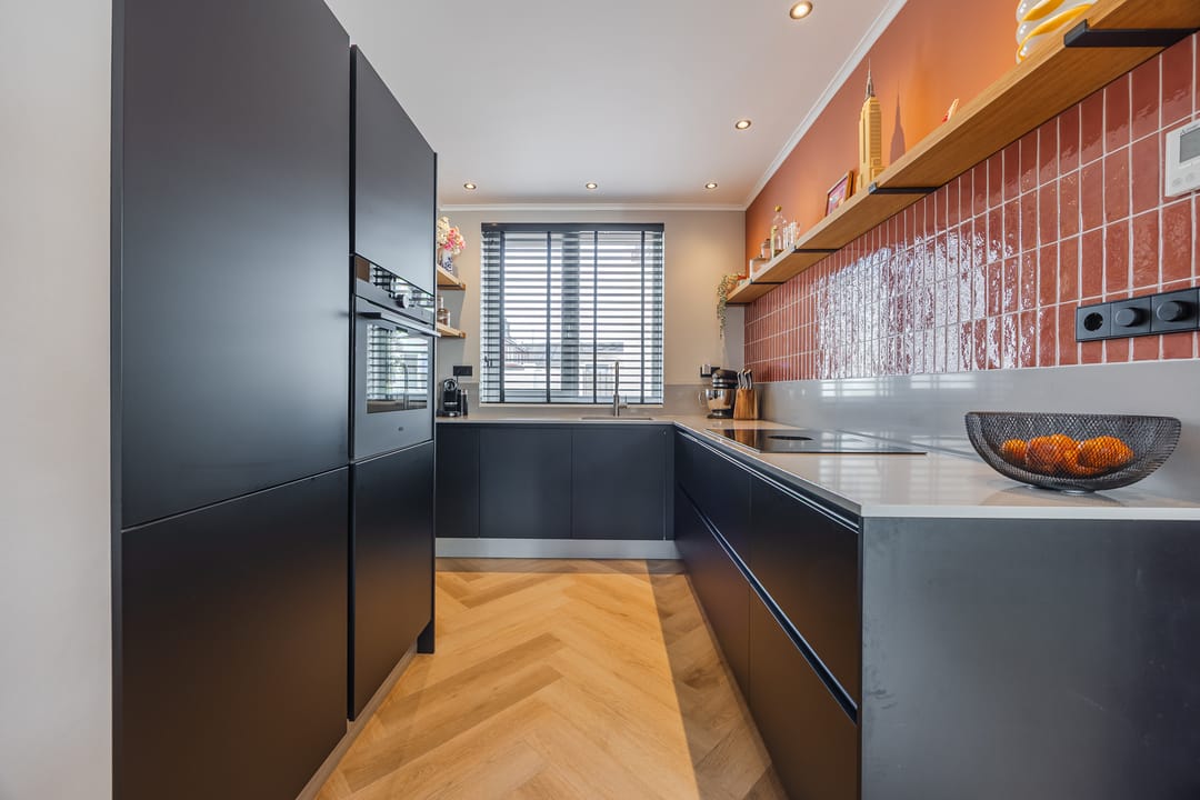 Modern Energy-Efficient Terraced Home with Private Parking in Bergen op Zoom — 17